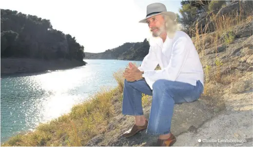  ??  ?? Charlie Landsborou­gh