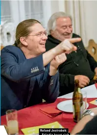  ??  ?? Roland Jestrabek: „Ständig borgt sich jemand mein Auto aus.“