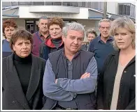  ??  ?? Garth McVicar and trust supporters at one of its earliest rallies, outside a courthouse in Napier in 2001 during a murder trial.