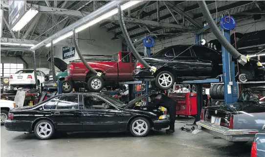  ?? JUSTIN SULLIVAN/GETTY IMAGES ?? Getting a fair deal from your auto shop can take away some of the pain of regular vehicle service.