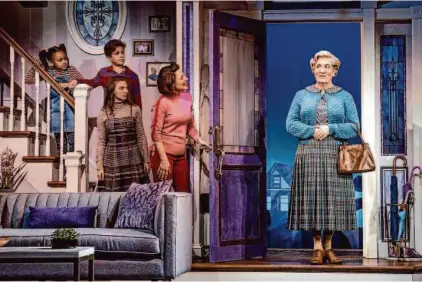  ?? Joan Marcus/BroadwaySF ?? Austin Elle Fisher (left), Tyler Wladis, Analise Scarpaci, Jenn Gambatese and Rob McClure in “Mrs. Doubtfire,” which will tour to BroadwaySF’s Orpheum Theatre.