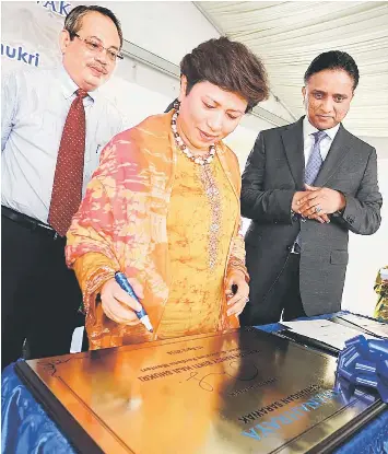 Amanah Raya To Use Mobile Clinic In S Wak Pressreader