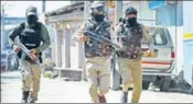  ?? REUTERS FILE ?? Army personnel patrol a street in Srinagar.