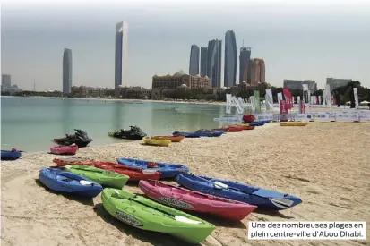  ??  ?? Une des nombreuses plages en plein centre-ville d’Abou Dhabi.