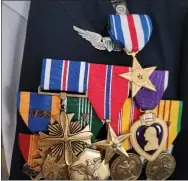  ?? BILL RETTEW — MEDIAENEWS GROUP ?? The Silver Star and other medals pinned to U.S. Army veteran Larry Liss.