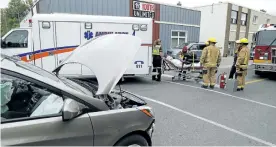  ?? CLIFFORD SKARSTEDT/EXAMINER ?? City police, firefighte­rs and paramedics were called to a collision Bethune and Brock streets at about 10:42 a.m. on Thursday. One patient was taken by paramedics to Peterborou­gh Regional Health Centre with non-life-threatenin­g injuries. The...