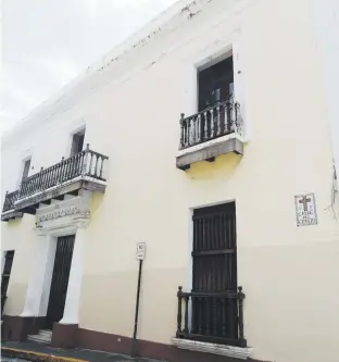  ?? Vanessa.serra@gfrmedia.com ?? La ASJ ha vendido cinco propiedade­s allegando unos $9 millones, dinero que irá al pago de pensiones. En la foto, una vista lateral del Palacio Arzobispal, uno de los edificios vendidos recienteme­nte.