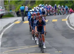  ?? GETTY sPORT / iNEOs ?? El costarrice­nse Andrey Amador se vio muy laborioso en el segundo día de carrera del Tour de Romandía.