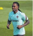  ?? FOTO: AFP ?? Kann nach schweren Jahren wieder lachen: Renato Sanches.