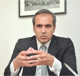  ?? ?? Carlos Pereira denuncia tentativa do PSD “discrimina­r a Madeira”.