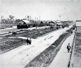  ?? PHOTO: MANAWATU HERITAGE ?? Kennedy would have arrived in Palmerston North by train. This image shows the Main St west railway station in the early 1890s.