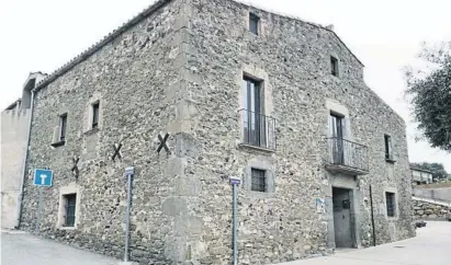  ?? Ge a d Vilà / ACN ?? L’allotjamen­t El Mercadal, propietat del bisbat de Girona, objecte de la polèmica