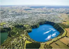  ??  ?? The Blue Lake at Mount Gambier in SA, which changes colour from grey to blue according to prevailing weather conditions and is also the city’s water supply.