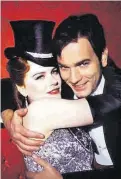  ??  ?? Nicole Kidman y Ewan Mcgregor, en ‘Moulin Rouge’.