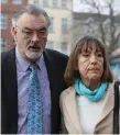  ??  ?? Ian Bailey and his partner Jules Thomas outside court yesterday. Photo: Collins