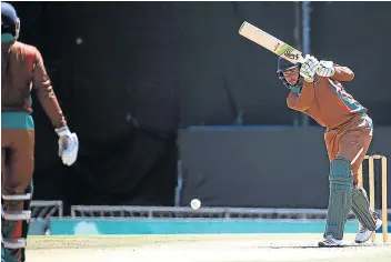  ?? Picture: MARK ANDREWS ?? BRAVE EFFORT: Border’s Marco Marais on his way to a century against Northerns at Buffalo Park in East London on Sunday.