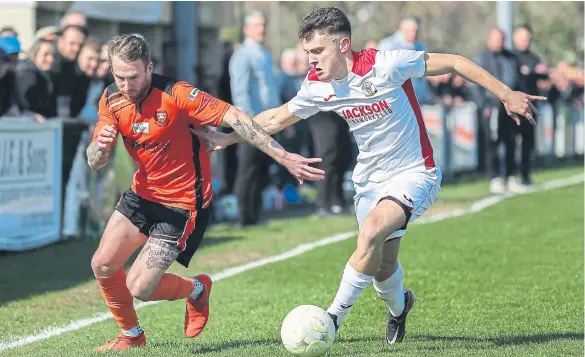  ?? Picture: Nathan Lipsham ?? Either Horndean (white) or AFC Portcheste­r will be crowned Wessex League Premier champions tonight