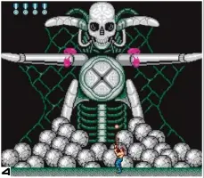  ??  ?? 1 Contra ¿Llegaría a enterarse H.G. Giger de cómo Konami fusiló sus diseños?
2 SUPER Contra Puestos a copiar, mejoremos el xenomorfo de Alien, dotándole de unas alitas. Total, nadie se dará cuenta.
3 Contra 4 Aprovechó la doble pantalla de DS para...