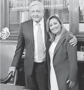  ?? /ARCHIVO: EL SOL DE TLAXCALA ?? El presidente de México, Andrés Manuel López Obrador, y la gobernador­a de Tlaxcala, Lorena Cuéllar Cisneros