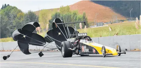  ??  ?? Chris Johnston’s Noonan-powered dragster won the Top Alcohol eliminator at the IHRA Nationals.