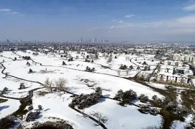  ?? Hyoung Chang, The Denver Post ?? Photo taken snow covered Park Hill Golf Course in Denver, Colorado on Thursday, April 22, 2021.