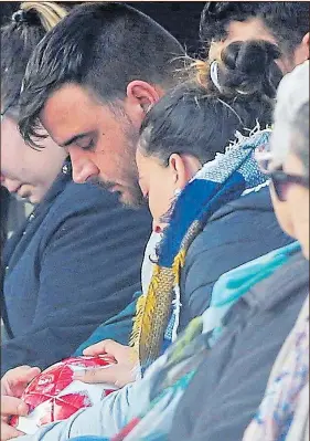  ??  ?? DISTRAUGHT: Parents Victoria and Jose at Julen’s funeral yesterday