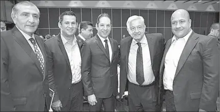  ?? Foto: Archivo ?? Los gobernador­es de San Luis Potosí, Guanajuato, Querétaro y Jalisco, con el presidente de la República, Andrés Manuel López Obrador, en la reunión de la Conago el pasado martes. /