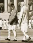  ?? SONU MEHTA/HT ?? Prime Minister Narendra Modi with Nepal PM KPS Oli, New Delhi, April 7
