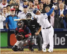  ?? KEVORK DJANSEZIAN/GETTY IMAGES FILES ?? Shortstop Manny Machado figures to generate plenty of interest at baseball’s Winter Meetings.