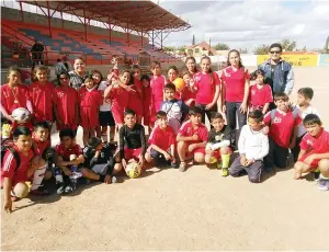  ??  ?? escuela ramón López Velarde