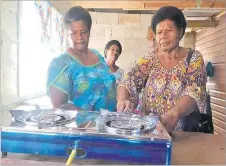  ?? Picture: SUPPLIED ?? Some of the women of Nasau with their biogas cooking stove.