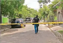  ??  ?? Ataque. El homicidio de Fausto Nelson Rivera Castro fue cometido en una casa de la colonia María Julia, San Miguel.