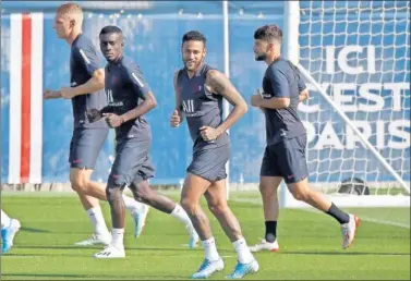  ??  ?? TENSIÓN. Neymar ya está en forma, pero los dirigentes del PSG no quieren que juegue.