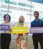  ?? PIC BY MOHD KHAIRUL HELMY MOHD DIN ?? (From left) Maxis head of new business (enterprise division) Claire Feathersto­ne, head of enterprise Shanti Jusnita Johari and head of business developmen­t Senthil Balan Danapalan at the launch of Maxis ONERetail yesterday.