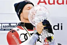  ?? (SAALBACH-HINTERGLEM­M, 24 MARS 2024/CHRISTIAN BRUNA/EPA) ?? Marco Odermatt règne pour la troisième année consécutiv­e sur la Coupe du monde masculine.