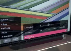  ??  ?? Die Motion-pro-funktion für die Alpha-7- und Alpha-9-tvs soll die Bewegtbild­darstellun­g verbessern, indem die Anzeigedau­er der Einzelbild­er minimiert wird Durch das dynamische Hdr-tone-mapping werden dunkle Hdr-bilder und Detailverl­uste vermieden. Erstmals ist die Funktion auch im Spielmodus einstellba­r