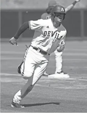  ?? PATRICK BREEN/THE ARIZONA REPUBLIC ?? Arizona State first baseman Spencer Torkelson might become the first overall pick in MLB’s draft.