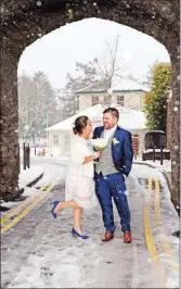  ??  ?? The happy couple did not let anything as trival as a bit of snow get in the way of their big day.
Photos: Connie Cronin.