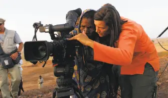  ?? Janus Films ?? In “Camerapers­on,” director Kirsten Johnson provides an autobiogra­phy through the images she has brought to the screen from places around the world.