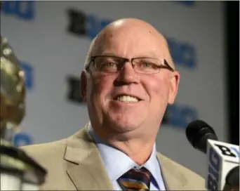  ?? PAUL BEATY — THE ASSOCIATED PRESS FILE ?? Minnesota head coach Jerry Kill speaks to the media during the 2015 Ten Media Day in Chicago. Jerry Kill refused to be pushed out of coaching in the middle of the season again by epilepsy and seizures. He completed the 2017 season as Rutgers’ offensive...