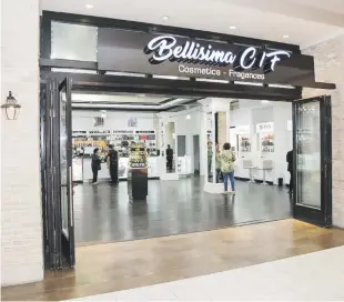  ?? suministra­da ?? Bellisima es una tienda de productos de belleza con dos locales en Plaza Las Américas. Algunos de los supuestos incidentes han ocurrido en el local del segundo piso.