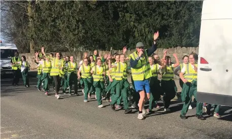  ??  ?? RIGHT: Scoil Mhuire na Trócaire supporting Rith 2018