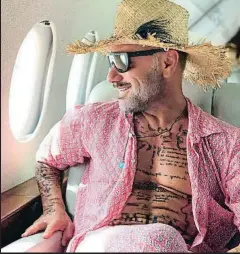  ?? INSTAGRAM ?? Gianluca Vacchi, en un jet