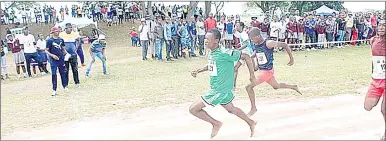  ?? (Courtesy pic) ?? The 100m boys’ race was highly contested by the schools at the University of Eswatini, Luyengo Campus.