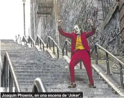  ?? WARNER BROS EFE / SHAWN THEW ?? Joaquin Phoenix, en una escena de ‘Joker’.