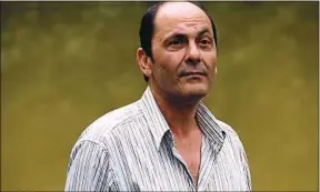  ??  ?? Jean-Pierre Bacri dans le film Les Sentiments, en 2003.