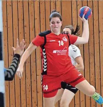  ?? RP-FOTO: STADE ?? Svenja Verhülsdon­k war mit sechs Toren beste Werferin des Uedemer TuS.