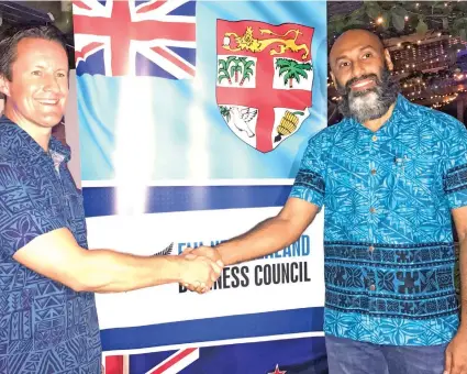  ?? Photo: Ashna Kumar ?? New Zealand Trade Commission­er to the Pacific, David Dewar (left) with Fiji-NZ Business Council president Vinay Narsey at Fij New Zealand Business Council meeting at Paradiso Restaurant in Suva on October 14, 2021.