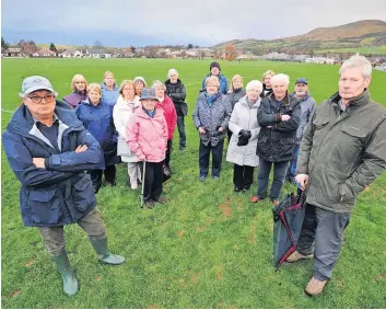  ?? ?? Objectors Residents were opposed to the plans for a 3G pitch in Victory Park, Girvan