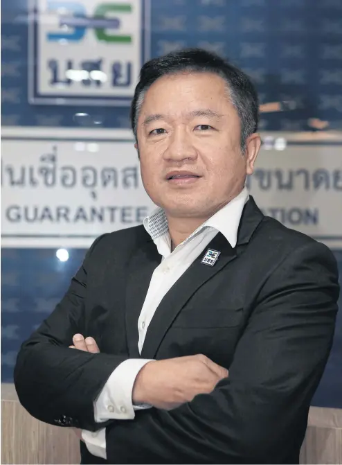  ?? PHOTO: SOMCHAI POOMLARD ?? As president of Thai Credit Guarantee Corporatio­n, Mr Nitid is in his 11th job.